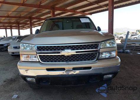 2005 Chevrolet Silverado 1500 Ls/Work Truck/Z71 z USA, uszkodzony, nr VIN 1GCEK14T75Z277550